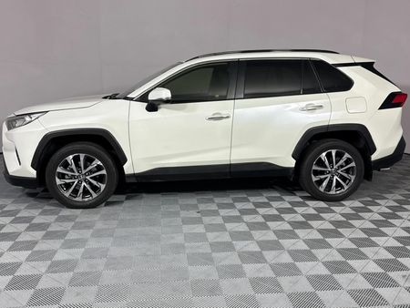 2020-Toyota-RAV4-20-VX-Auto_19