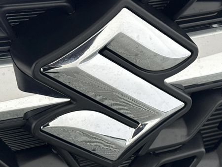 2026-Suzuki-Fronx-15-GL_11