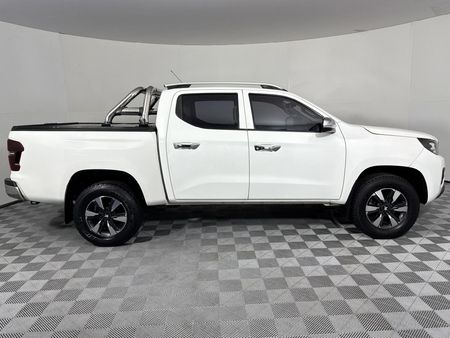 2022-Peugeot-Landtrek-19D-Allure-Double-Cab-Auto_17