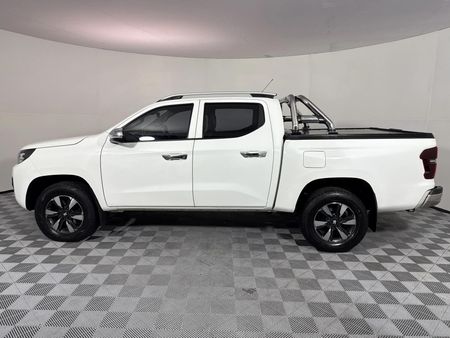 2022-Peugeot-Landtrek-19D-Allure-Double-Cab-Auto_19