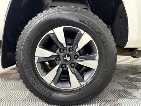 2022-Peugeot-Landtrek-19D-Allure-Double-Cab-Auto_7