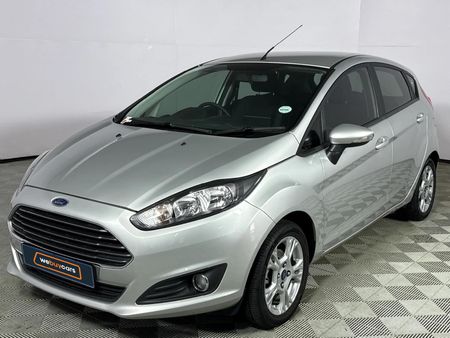 2014-Ford-Fiesta-14-Trend-5-dr_0