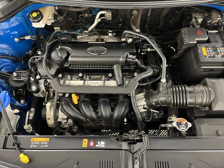 2021-Kia-Rio-14-LX-5-dr_12