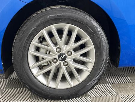 2021-Kia-Rio-14-LX-5-dr_4