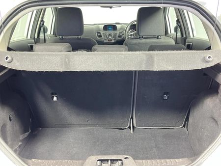 2014-Ford-Fiesta-14-Ambiente-5-dr_13