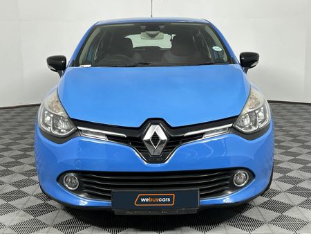 2015-Renault-Clio-IV-900T-Dynamique-5-dr-66kW_14