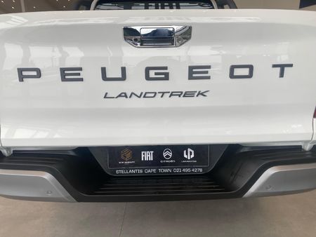 2026-Peugeot-Landtrek-19D-4Action-4x4-Double-Cab-Auto_19