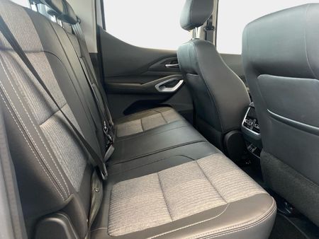 2026-Peugeot-Landtrek-19D-Allure-Double-Cab-Auto_9