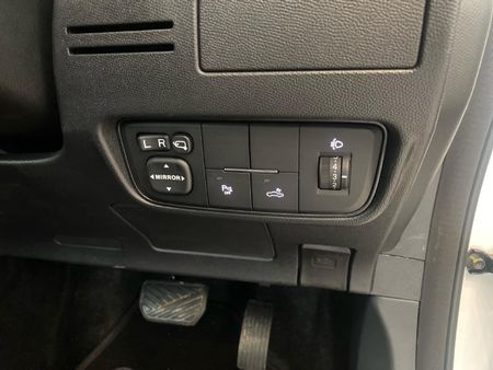 2026-Peugeot-Landtrek-19D-Allure-Double-Cab-Auto_19