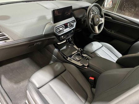 2025-BMW-X3-xDrive20d-M-Sport_10