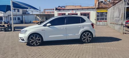 2016-Volkswagen-Polo-GTI-18-TSI-Auto_9