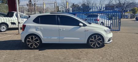 2016-Volkswagen-Polo-GTI-18-TSI-Auto_10
