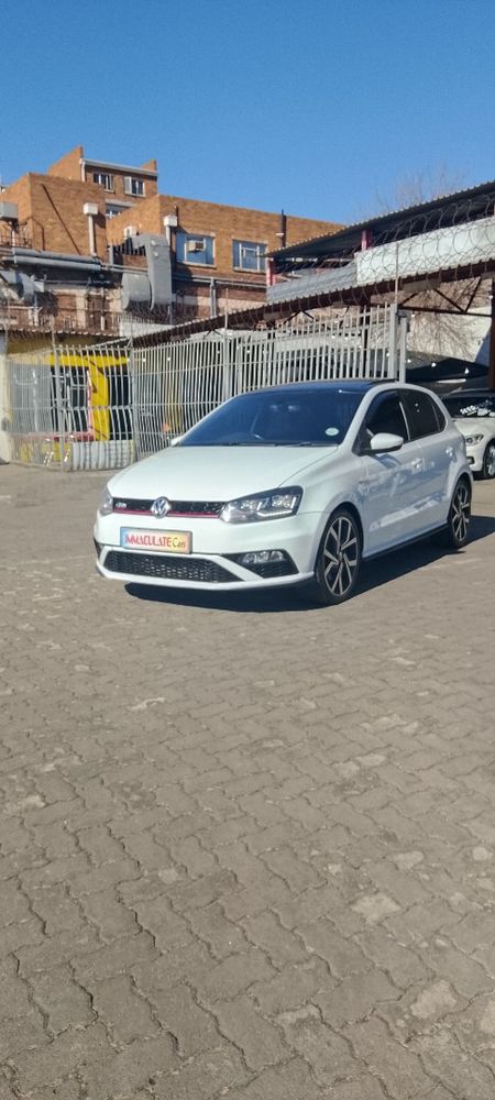2016-Volkswagen-Polo-GTI-18-TSI-Auto_1