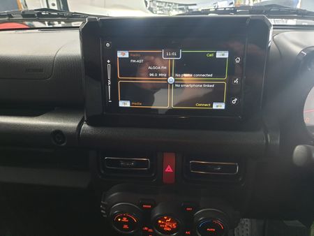 2024-Suzuki-Jimny-15-GLX-Auto_9