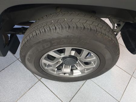2024-Suzuki-Jimny-15-GLX-Auto_7