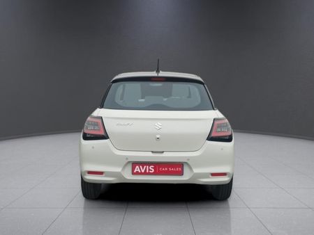 2025-Suzuki-Swift-12-GL_5