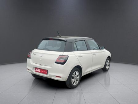 2025-Suzuki-Swift-12-GL_6