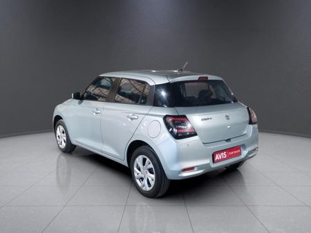 2025-Suzuki-Swift-12-GL_4
