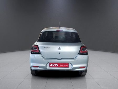 2025-Suzuki-Swift-12-GL_5