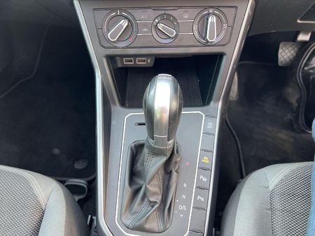 2019-Volkswagen-Polo-10-TSI-Highline-Auto-85kW_16