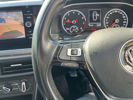 2019-Volkswagen-Polo-10-TSI-Highline-Auto-85kW_18