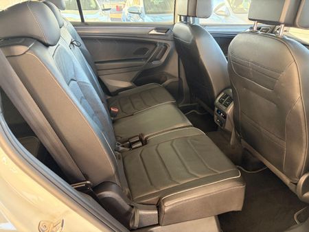 2024-Volkswagen-Tiguan-Allspace-14-TSI-R-Line-DSG-Auto_10