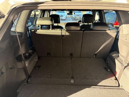 2024-Volkswagen-Tiguan-Allspace-14-TSI-R-Line-DSG-Auto_12