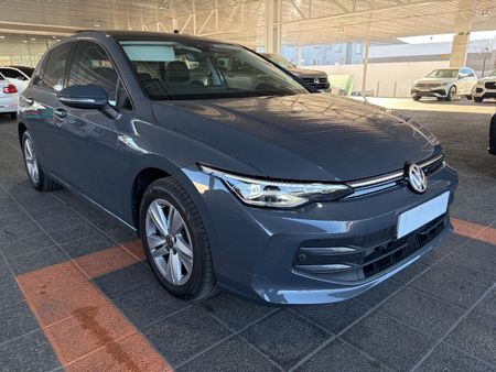 2026-Volkswagen-Golf-14-TSI-Life-Auto-110kw_0