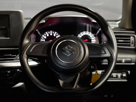 2026-Suzuki-Swift-12-GL_12