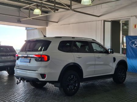 2025-Ford-Everest-30D-V6-Wildtrack-AWD-Auto_5