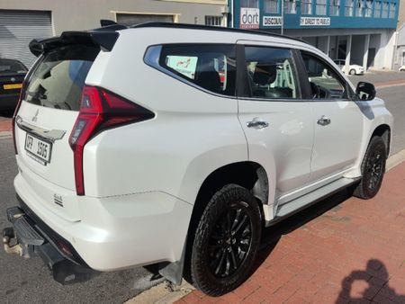 2022-Mitsubishi-Pajero-Sport-24D-4x4-Auto_1