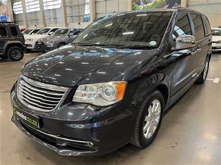 2013-Chrysler-Grand-Voyager-28-Limited-Auto_2