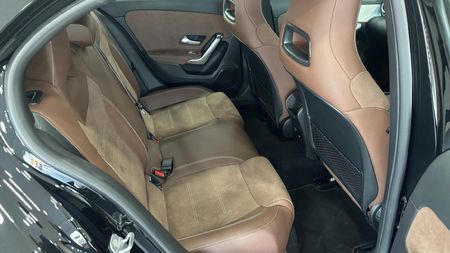 2025-Mercedes-Benz-A-Class-A-200-Auto_5