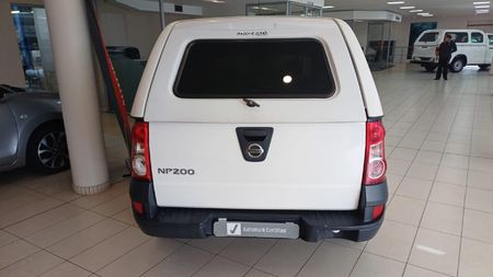 2023-Nissan-NP200-16-AC-Safety-Pack_5