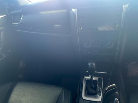 2023-Toyota-Fortuner-24-GD-6-RB-Auto_12