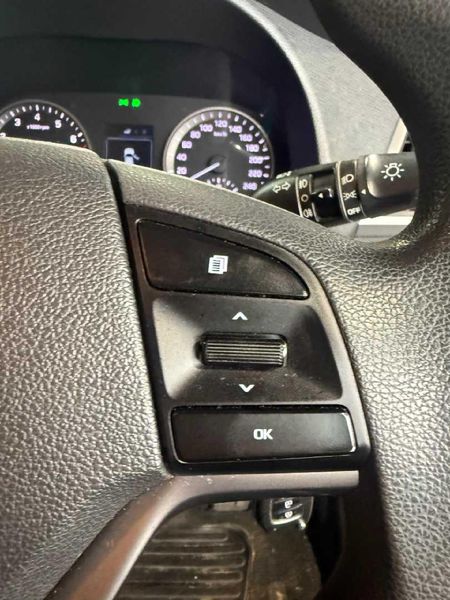 2019-Hyundai-Tucson-20-Premium_11