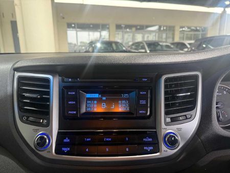 2019-Hyundai-Tucson-20-Premium_16
