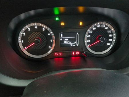 2026-Hyundai-Grand-i10-12-Motion-Auto_17