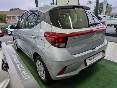 2026-Hyundai-Grand-i10-12-Motion-Auto_6