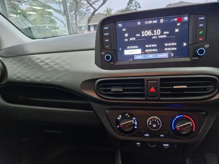 2026-Hyundai-Grand-i10-12-Motion-Auto_8
