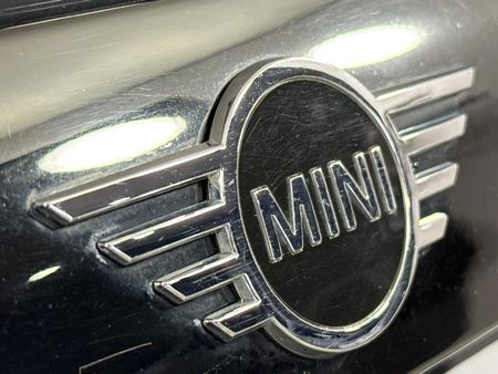 2019-MINI-Hatch-Cooper-S-5-dr-Auto_11