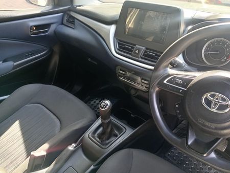 2023-Toyota-Starlet-15-XR_10
