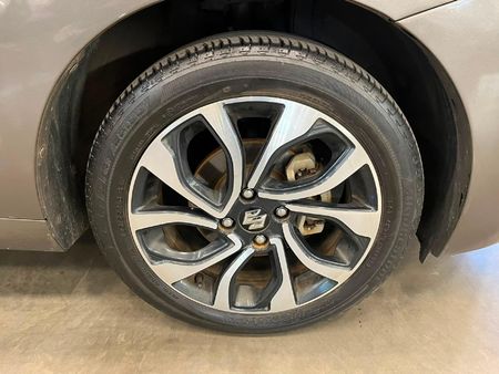 2020-Suzuki-Baleno-14-GLX_8
