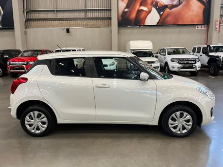 2021-Suzuki-Swift-12-GL_7