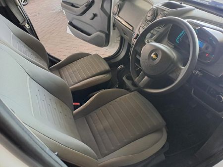 2013-Chevrolet-Utility-18-Club_9