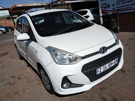 2017-Hyundai-Grand-i10-125-Fluid_7