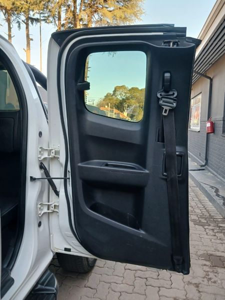 2022-Isuzu-D-Max-250-HO-X-Rider-Auto-Extended-Cab_9