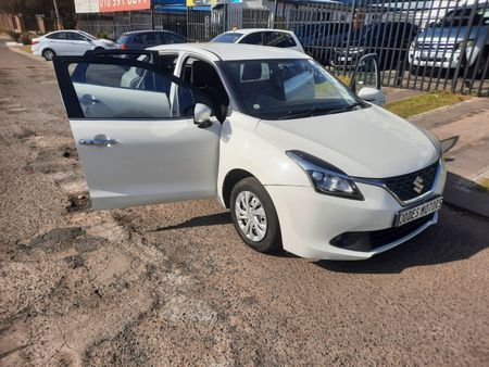 2017-Suzuki-Baleno-14-GLX-Auto_16