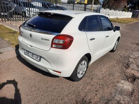 2017-Suzuki-Baleno-14-GLX-Auto_23