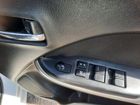 2017-Suzuki-Baleno-14-GLX-Auto_8
